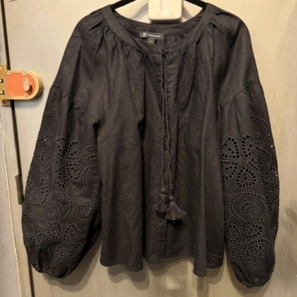 NWOT - Boho Embroidered Linen Bishop Sleeve Peasant Blouse - Picture 6 of 16